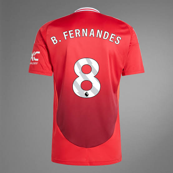 MANCHESTER UNITED HOME KIDS kit